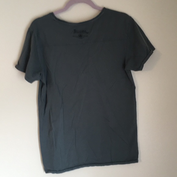 💀BILLABONG unique distressed tee, size S - Picture 5 of 8